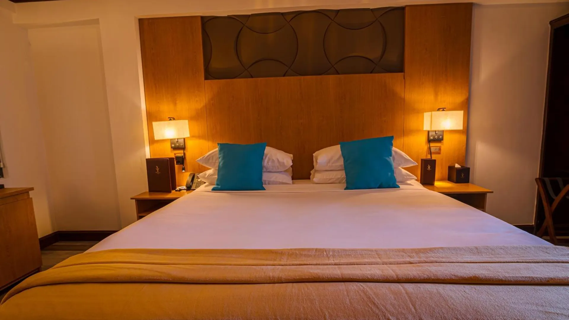 Sago Palm Hotel 奥乔里奥斯 牙买加