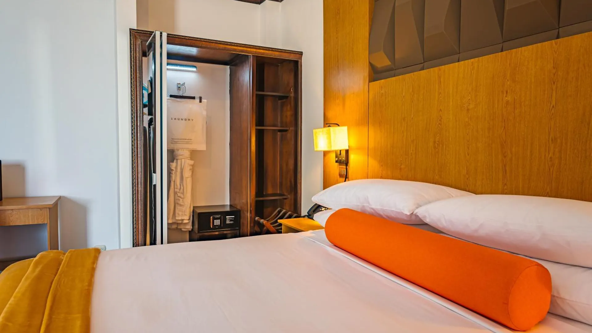 Sago Palm Hotel 奥乔里奥斯